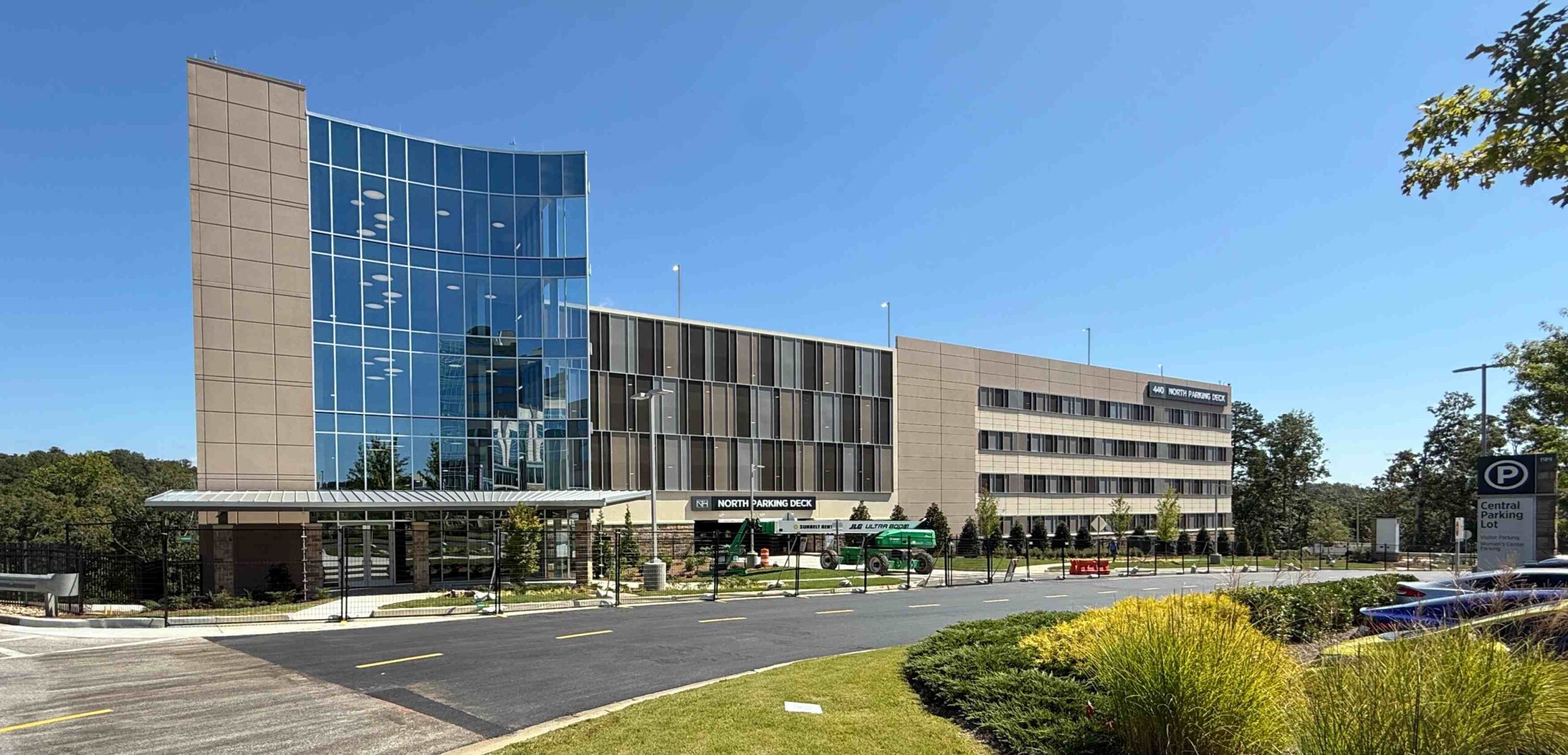 Northside Cherokee Parking deck 